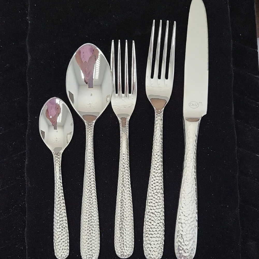 Elegant Silver Cutlery Set